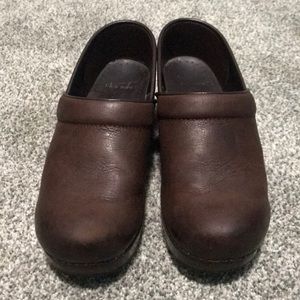 Brown Leather Danskos
